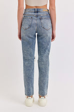 Load image into Gallery viewer, Hideaway Distressed Mom Jeans