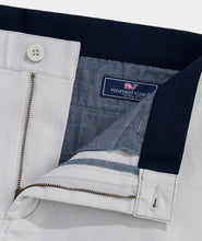Load image into Gallery viewer, Vineyard Vines 7" Chilmark Shorts in Granite