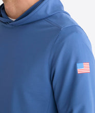 Load image into Gallery viewer, Vineyard Vines Clubhouse Performance Hoodie