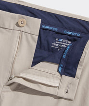 Load image into Gallery viewer, Vineyard Vines On-The-Go Pant in Khaki