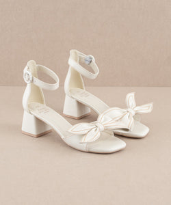 Made For Fun Bow Heels White