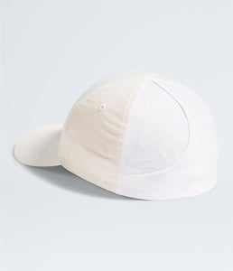 The North Face Women’s Horizon Hat in White Dune