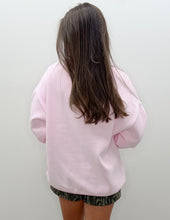 Load image into Gallery viewer, Lulu Mac Mossy Oak Bottomland Sweatshirt in Lt Pink