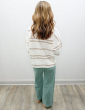 Load image into Gallery viewer, Turn Around striped Knit SS Sweater Top