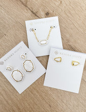 Load image into Gallery viewer, Kendra Scott Cheer Stud Earrings in Gold/White MOP