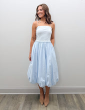 Load image into Gallery viewer, I Am Hurting Knit Tie Detail Midi Dress