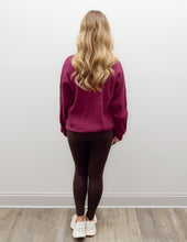 Load image into Gallery viewer, The North Face Women's Chabot 2.0 Mockneck in Burgundy Crush