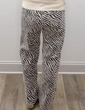 Load image into Gallery viewer, Had You First HR Vintage Straight Jeans in Zebra