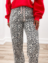 Load image into Gallery viewer, Cross My Heart Belted Leopard Pants