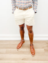 Load image into Gallery viewer, Southern Marsh Men's Regatta Stretch Short Audubon Tan