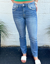 Load image into Gallery viewer, Ain&#39;t No Doubt Mid Rise Straight Jeans