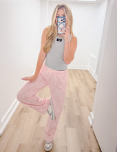 Load image into Gallery viewer, Getting My Story Straight Fleece Sweatpants in Pink Camo