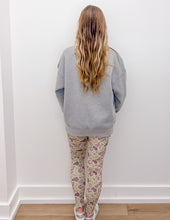 Load image into Gallery viewer, Lulu Mac Printed Leggings in Light Camo