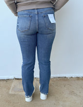 Load image into Gallery viewer, It Girl High Rise Slim Straight Jeans