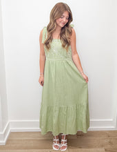 Load image into Gallery viewer, Found Somebody Embroider Detail Midi Dress