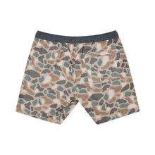 Load image into Gallery viewer, Burlebo 5.5" Athletic Shorts in Pintail Camo