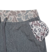 Load image into Gallery viewer, Burlebo 7" Athletic Shorts in Grizzly Grey with Classic Deer Camo Liner