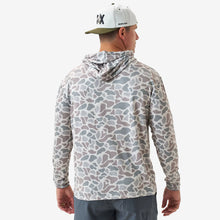 Load image into Gallery viewer, Burlebo Men's Performance Hoodie in Classic Deer Camo