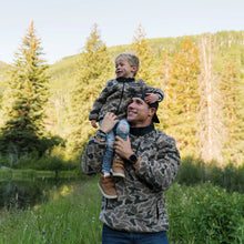 Load image into Gallery viewer, Burlebo Sherpa Quarter Zip Pullover in Rocky Mountain Camo
