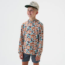 Load image into Gallery viewer, Burlebo Youth Performance Hoodie in Bayside Camo