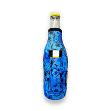 Load image into Gallery viewer, Blue Soccer 12oz Bottleneck Handler