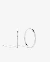 Load image into Gallery viewer, Simplicity Dainty Hoop Earrings Silver