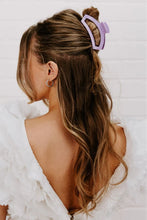 Load image into Gallery viewer, Teleties Open Medium Hair Clip Lilac You