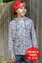 Load image into Gallery viewer, Burlebo Classic Deer Camo Youth Performance Hoodie