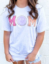 Load image into Gallery viewer, Mom Graphic Tee