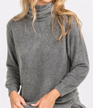 Load image into Gallery viewer, Southern Shirt Women&#39;s Dreamluxe Turtleneck Sweater